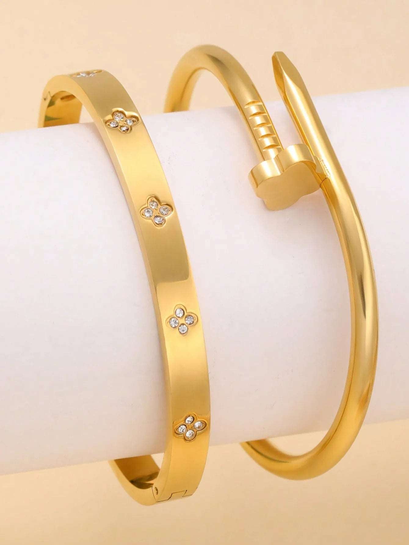 18K Gold Plated Open Clasp Bangle Bracelet