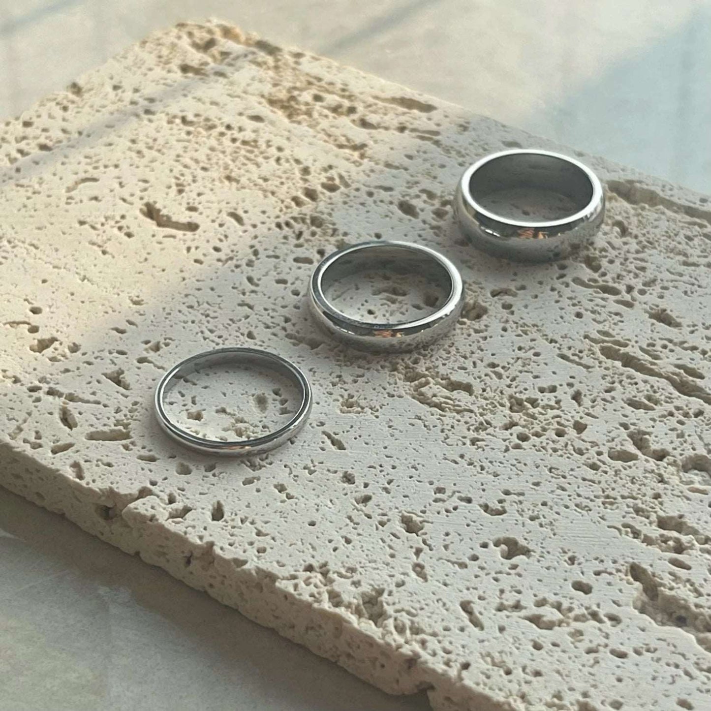 Minimalist Simple Smooth Classic 18K Gold Plated Couple Rings