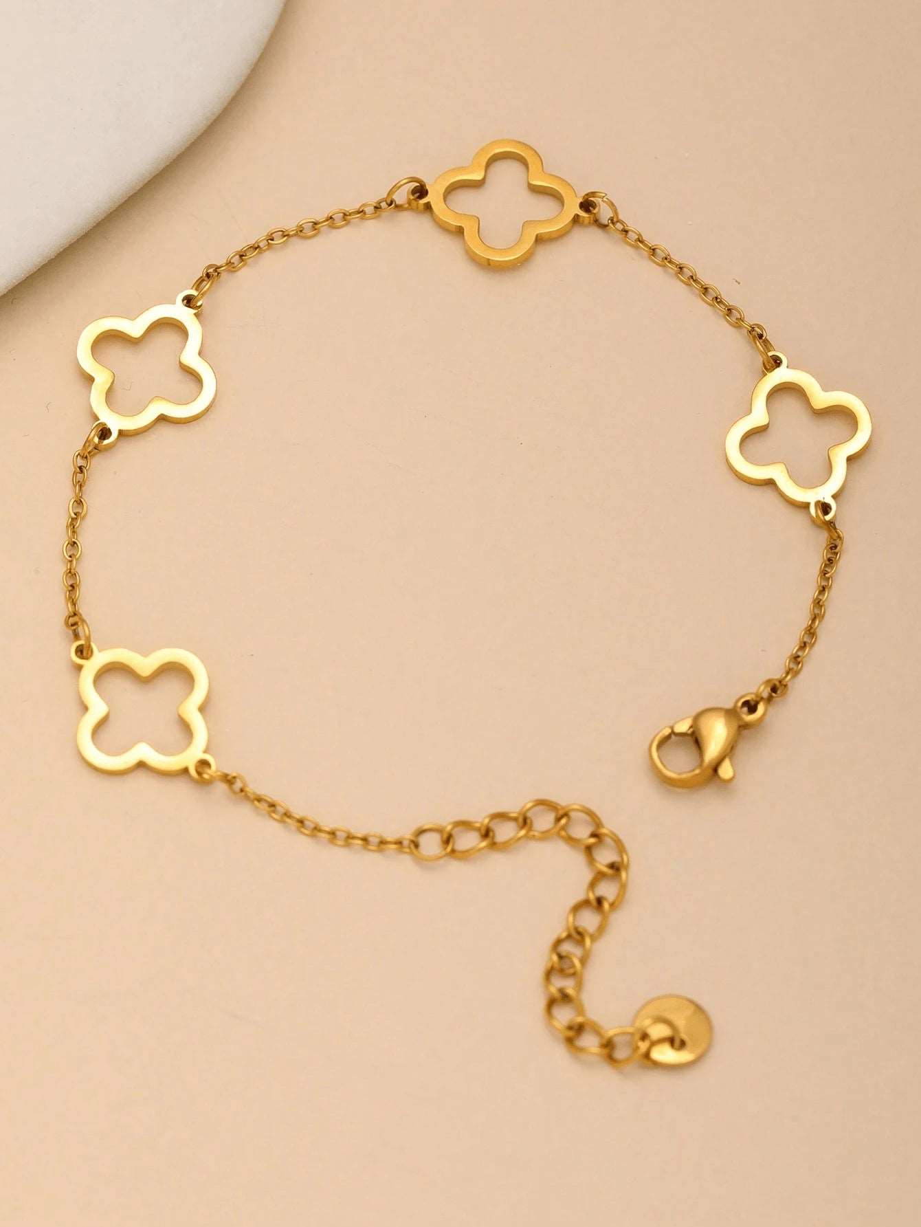 18K Gold Plated Open Clasp Bangle Bracelet
