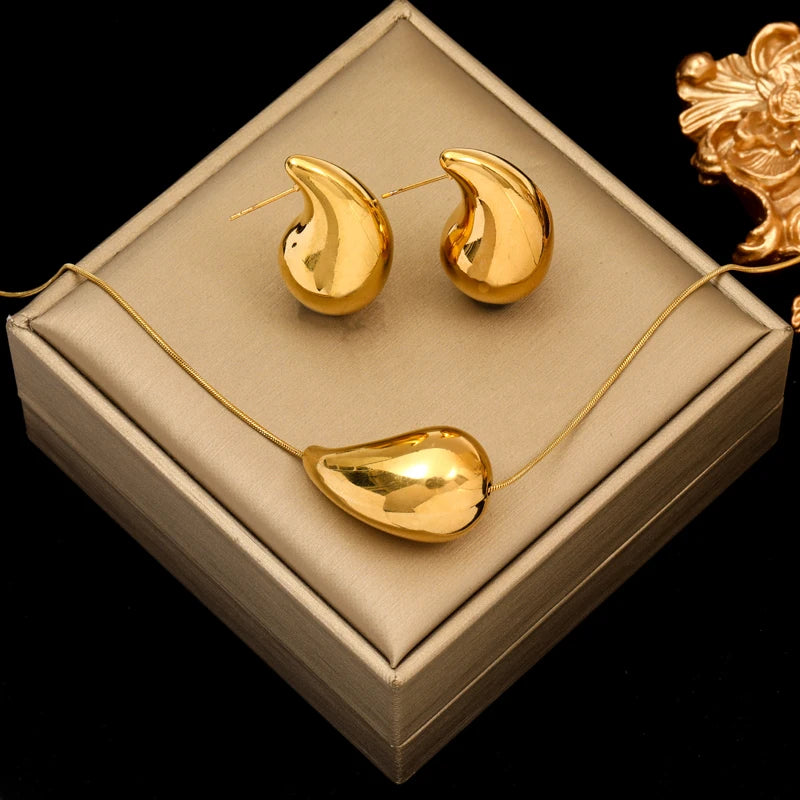 46784510722280